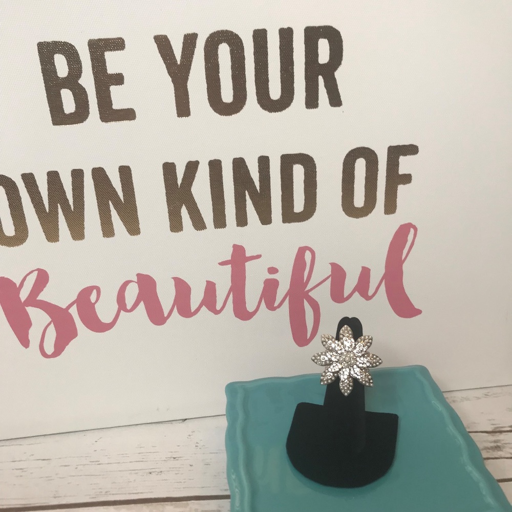 Flower Crystal and Faux Pearl Statement Ring